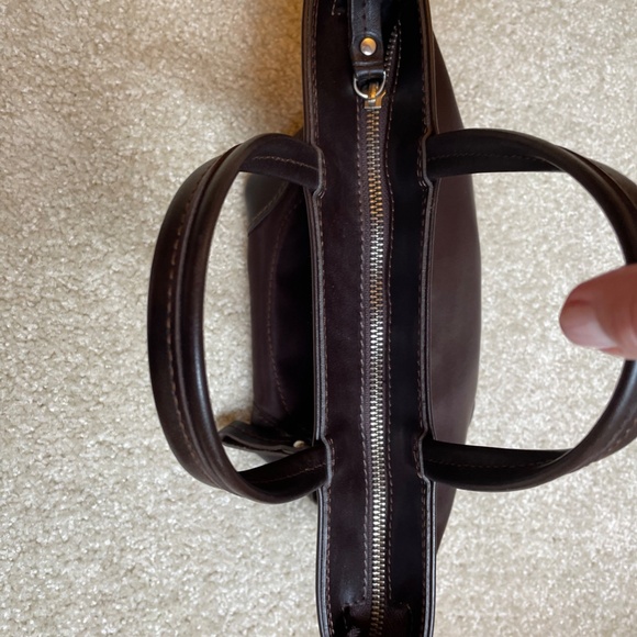 Beautiful Vintage Dark Brown Furla Handbag made in Italy - Picture 12 of 13